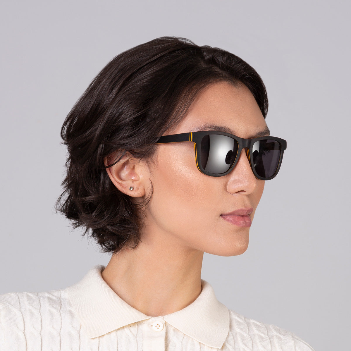 Carter Dark em modelo com rosto médio