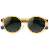 Elli Gold com lente de sol G15