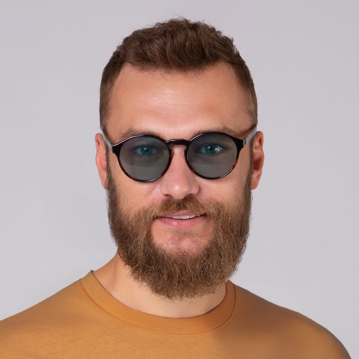 Óculos de Sol todo de Acetato | Woodz Elli Tortoise