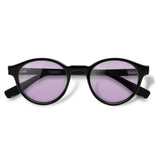 Nino Black com lente colorida lilás