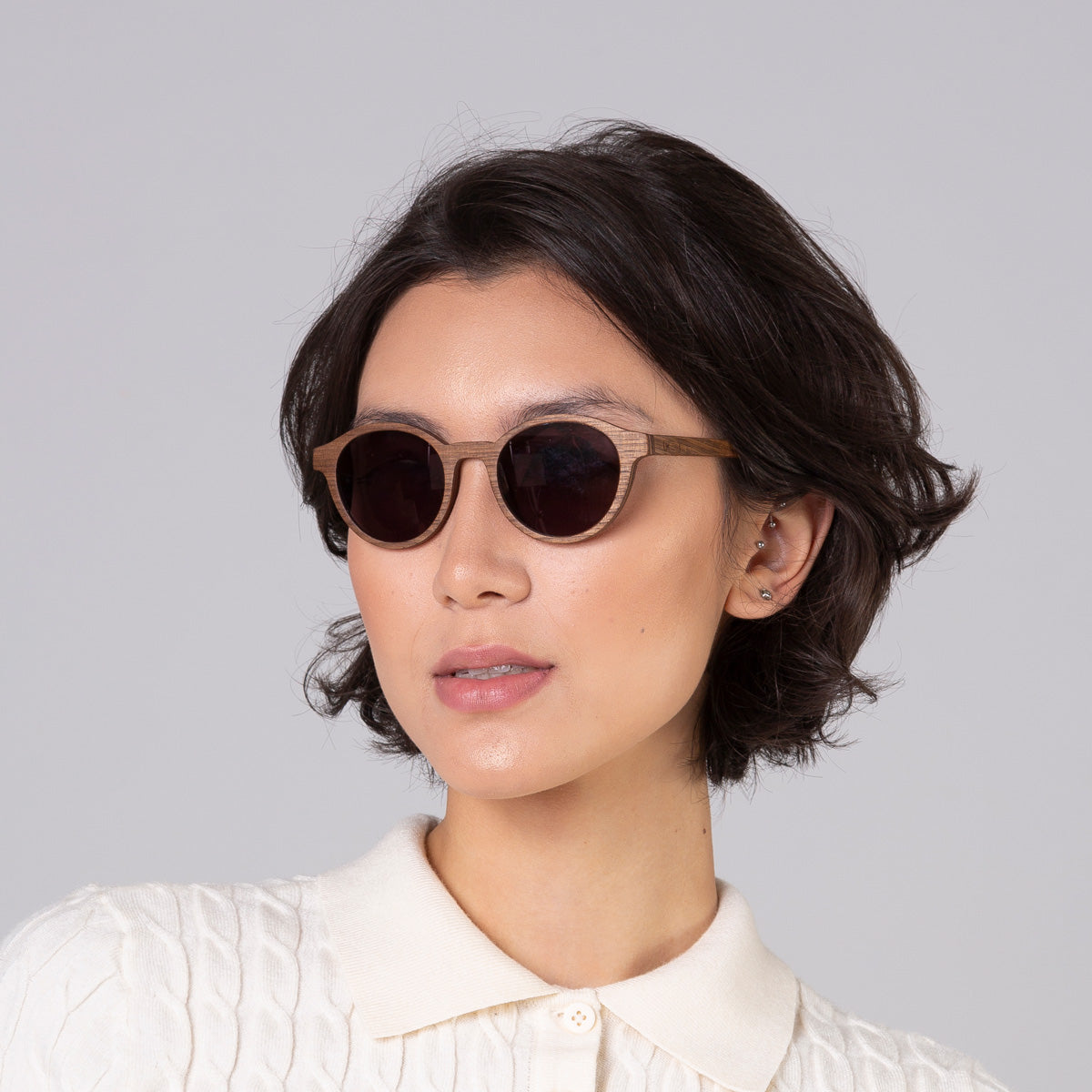 Nino Nut em modelo com rosto médio