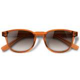 Olli Camel com lente de sol cinza degrade