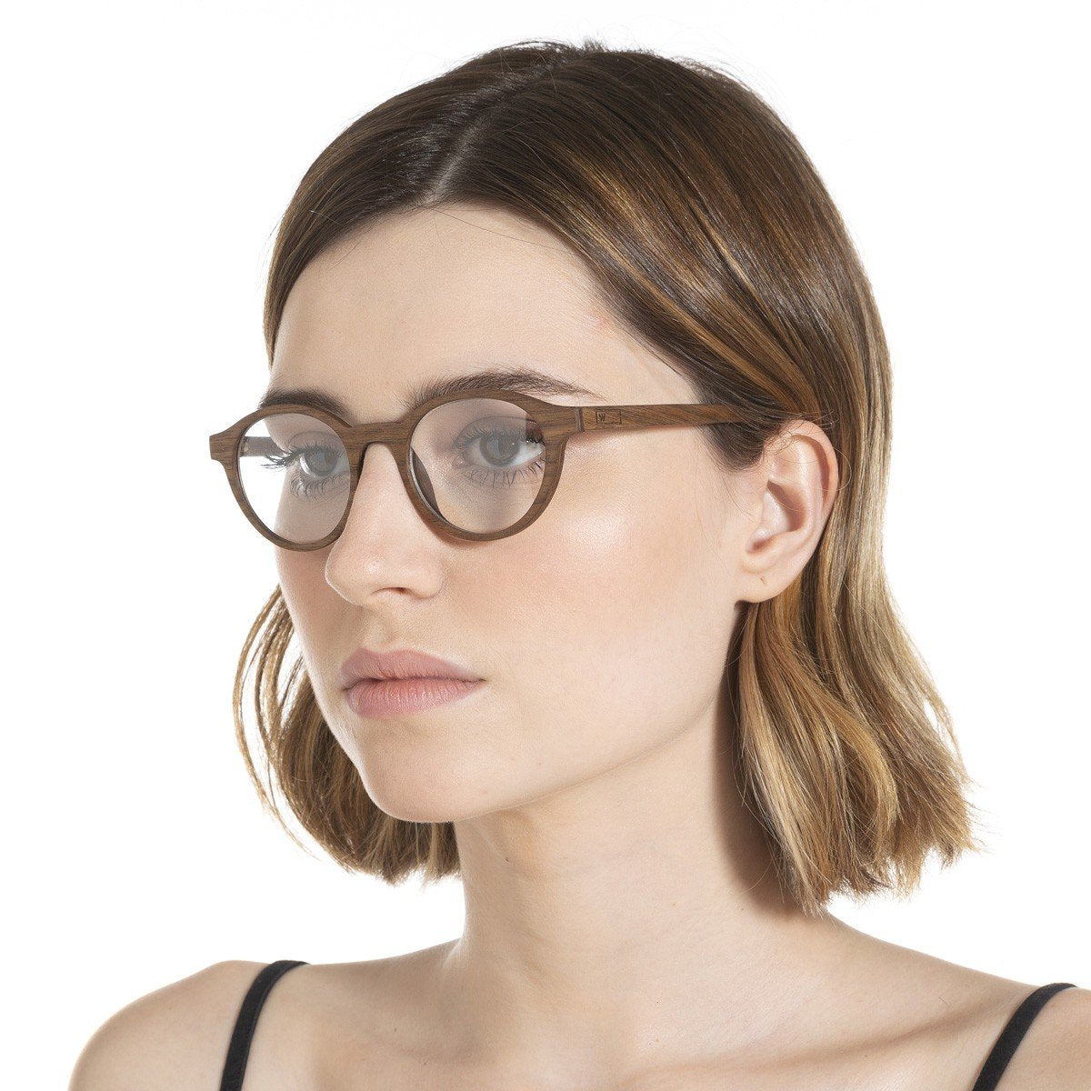 Nino Nut em modelo com rosto grande