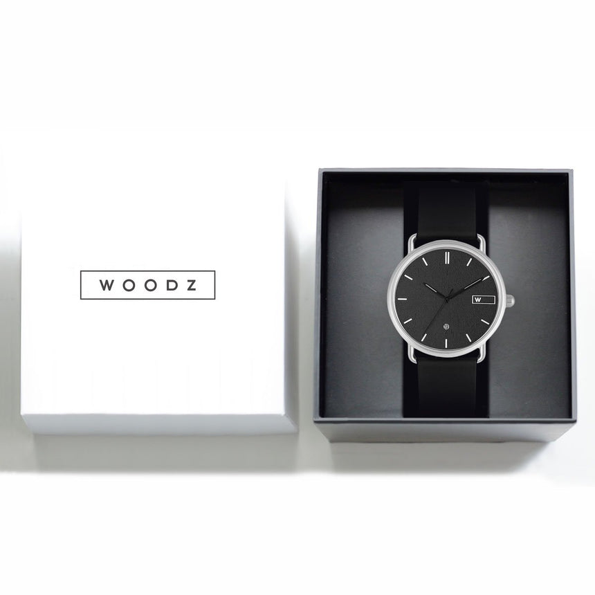 Relógio de Aço com Madeira | Woodz Ax Black (Pulseira Pinatex Cinza)