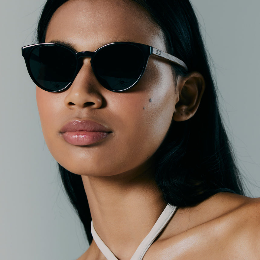 Óculos de Sol de Acetato com Madeira | Woodz Ava Black